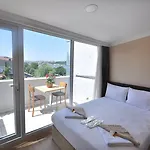 Baykal Otel 2*