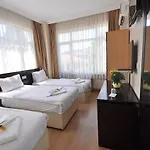 Otel Baykal 2*