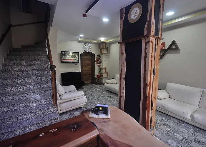 فندق بايكال 2*