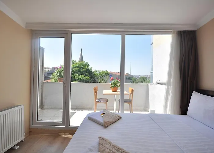 بايكال فندق