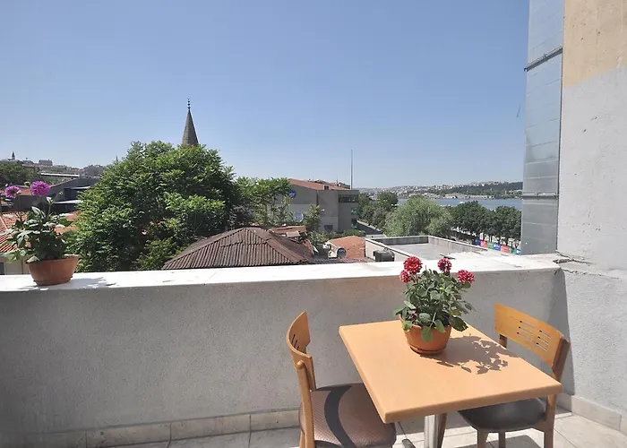 فندق بايكال 2*